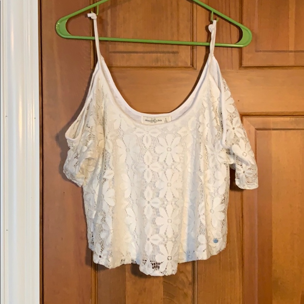 Abercrombie&Fitch Off/Shoulder Lace Crop Top